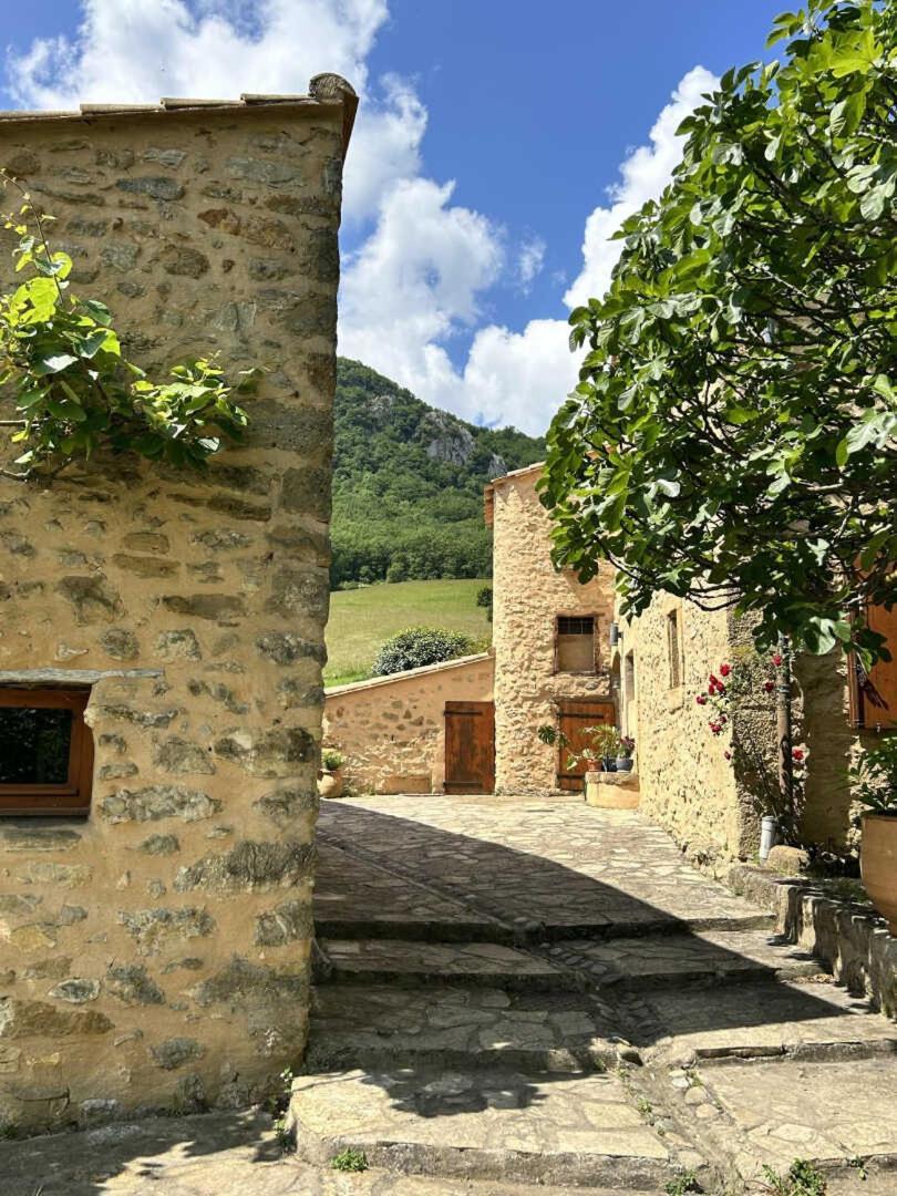 La Genivriere Bugarach Exterior foto